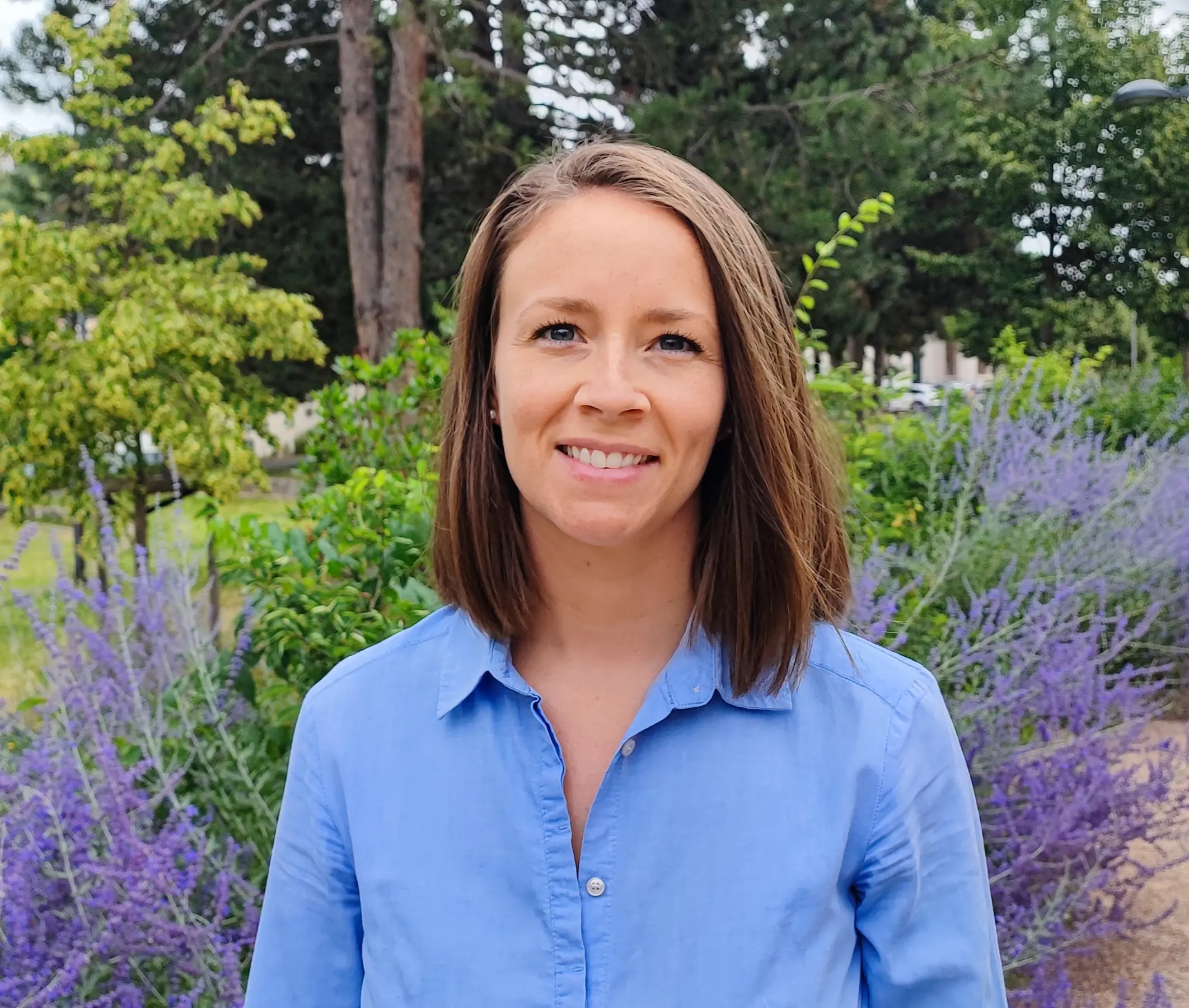 Léna Lahor - Coach et thérapeute à Lyon, spécialiste en accompagnement parental